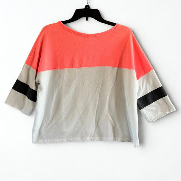 Aerosoles Womens Small Y2k Tiger Print Quarter Sleeve Pink/Black Crop Top - Picture 3 of 5